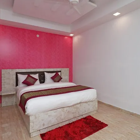 Aero Lift Hotel Delhi Airport Mahipalpur